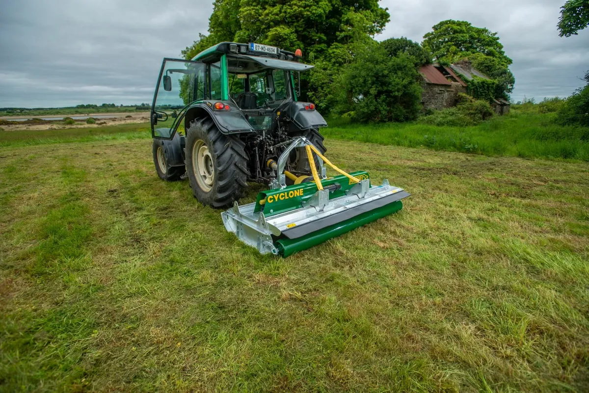 2.5m Major Cyclone Mower - Image 1