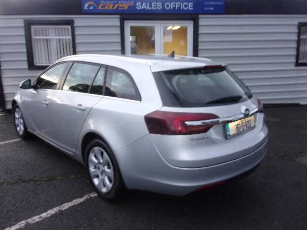 Opel Insignia, 2016 1.6 DIESEL SPORTS TOURER - Image 4