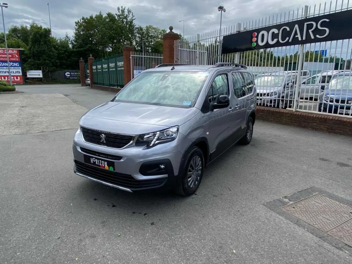 New Peugeot Rifter  Horizon RS -7 seats WC Taxi - Image 4