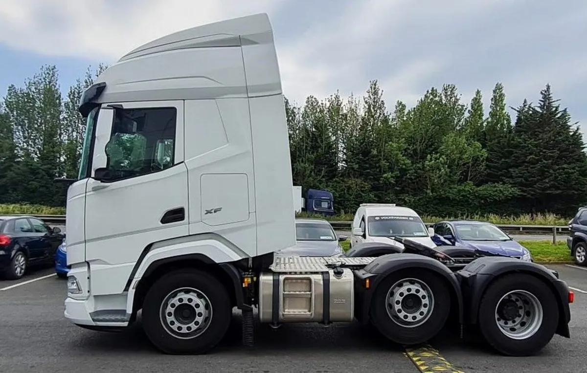 Registered Brand New DAF XF FTG 6x2 - Image 3