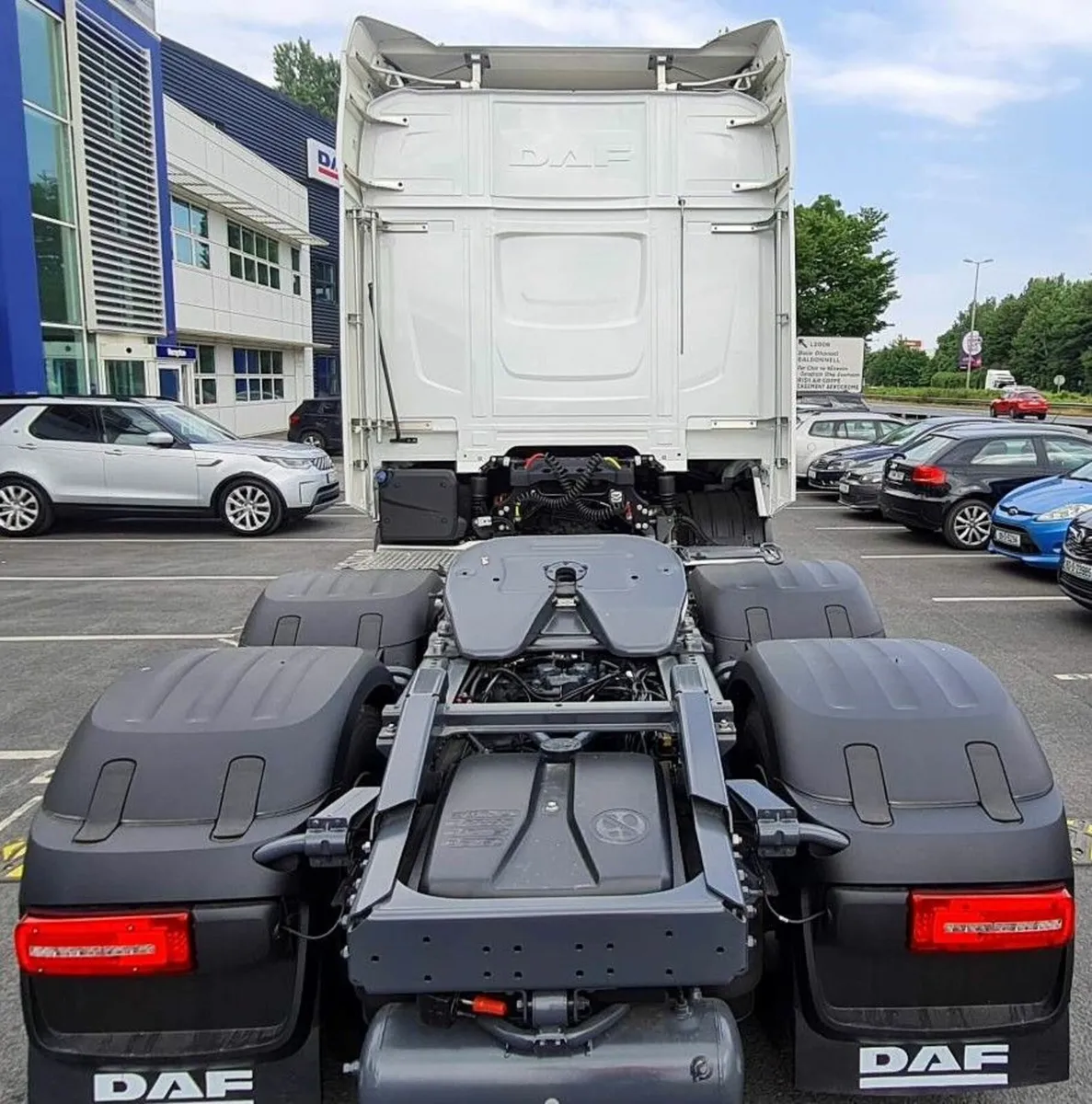 Registered Brand New DAF XF FTG 6x2 - Image 4