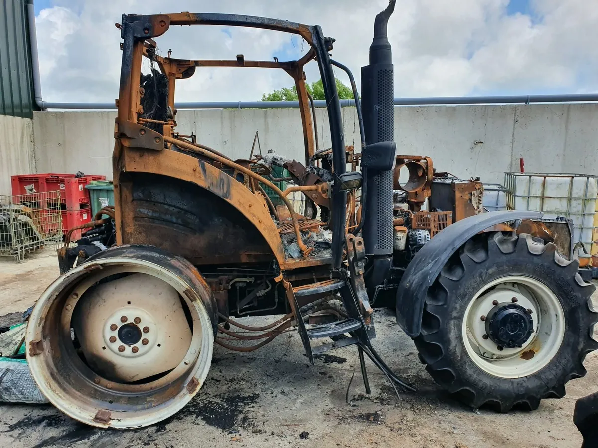 New Holland T6010 for parts