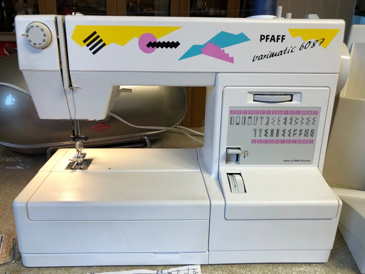 PFAFF Varimatic 6087 Sewing Machine(Just serviced)