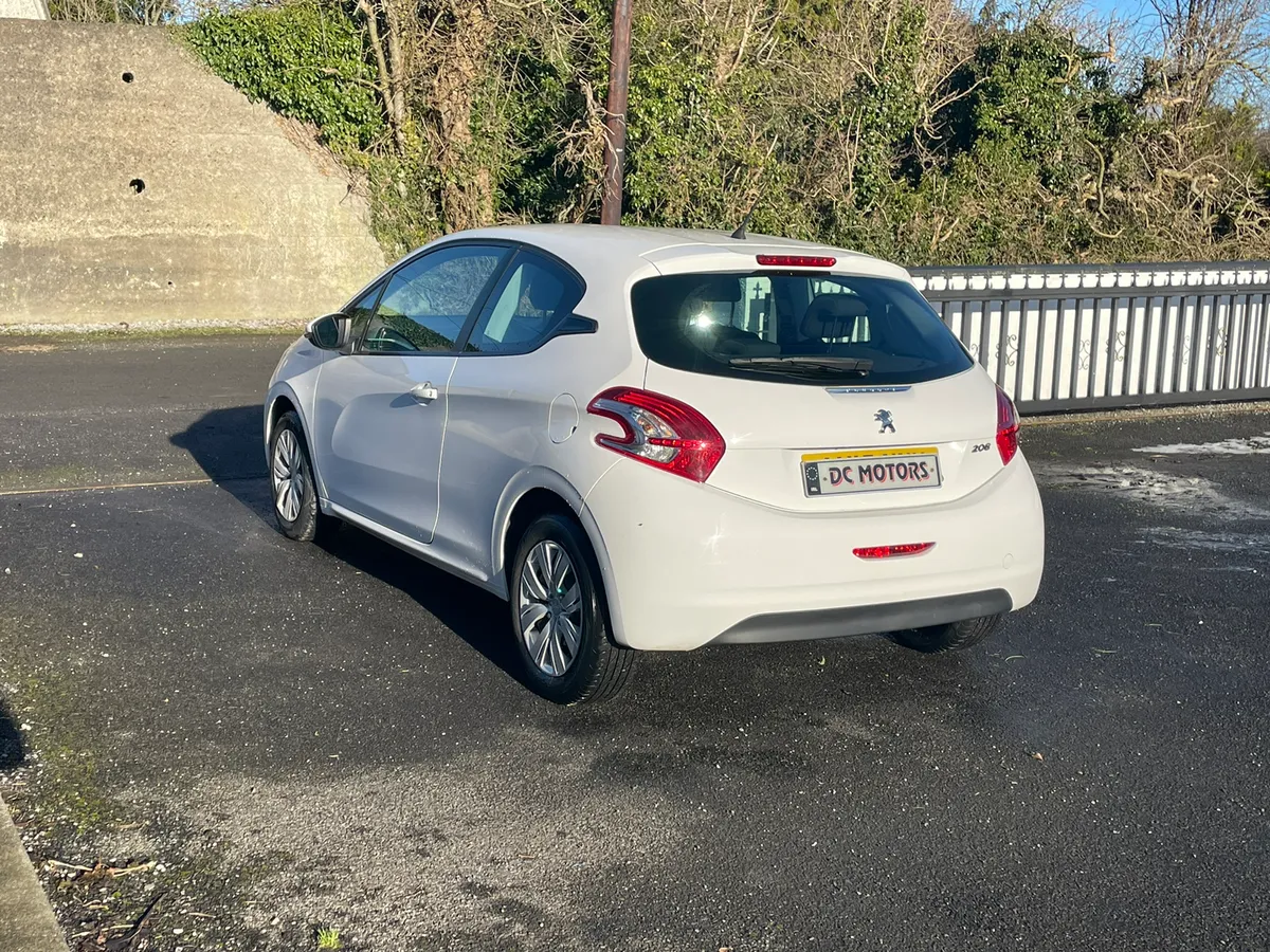 2015 Peugeot 208 petrol active plus model - Image 4