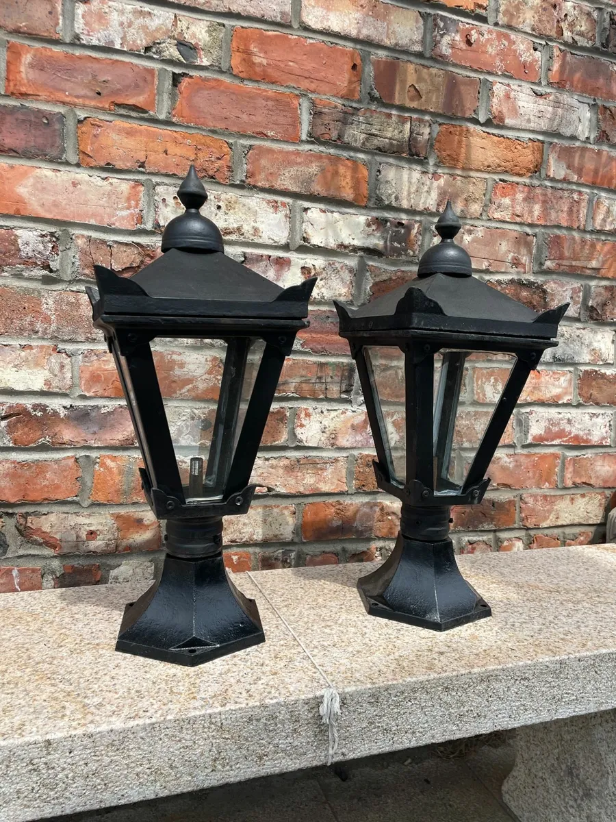 Pier Lights cast iron - Image 1