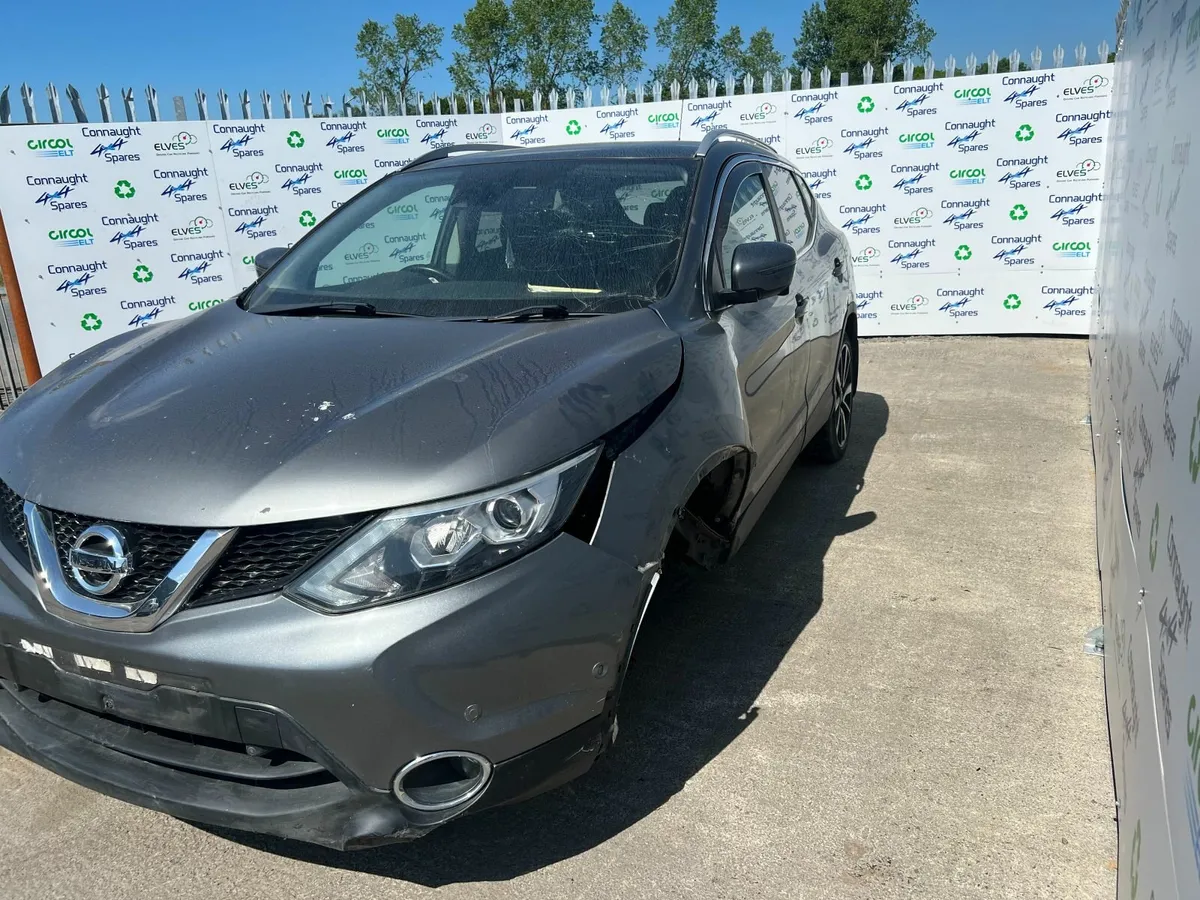 2017 NISSAN QASHQAI 1.6D AUTO JUST IN FOR BREAKING - Image 2