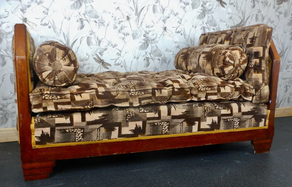 French Antique Art Deco Day Bed