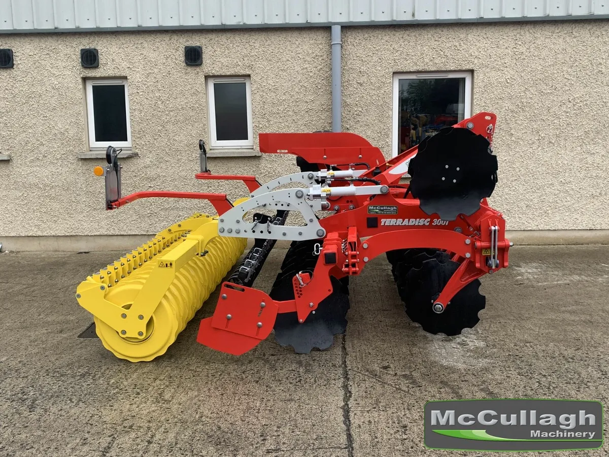 New Pottinger Terradisc 3001 Harrow - Image 2