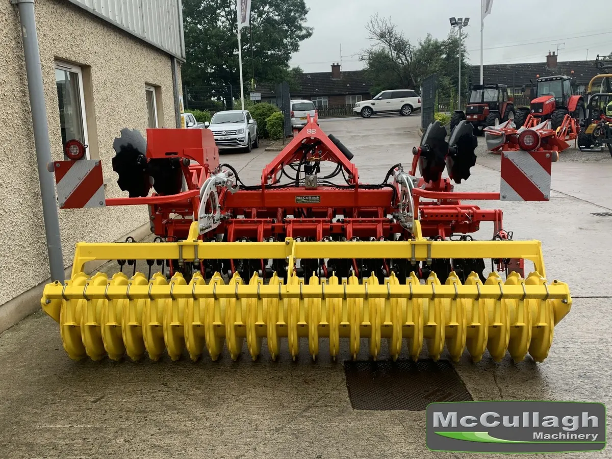 New Pottinger Terradisc 3001 Harrow - Image 4