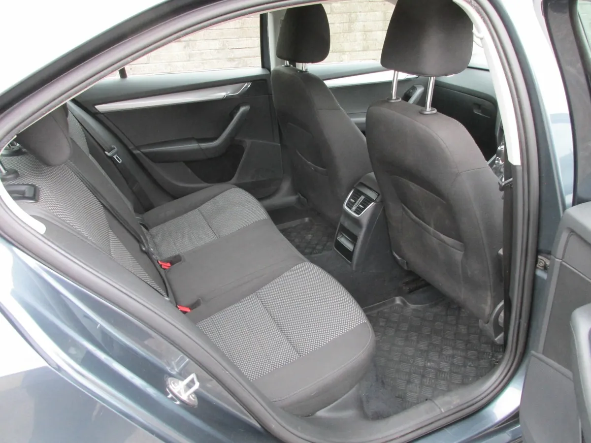 Skoda Octavia 2017 - Image 3