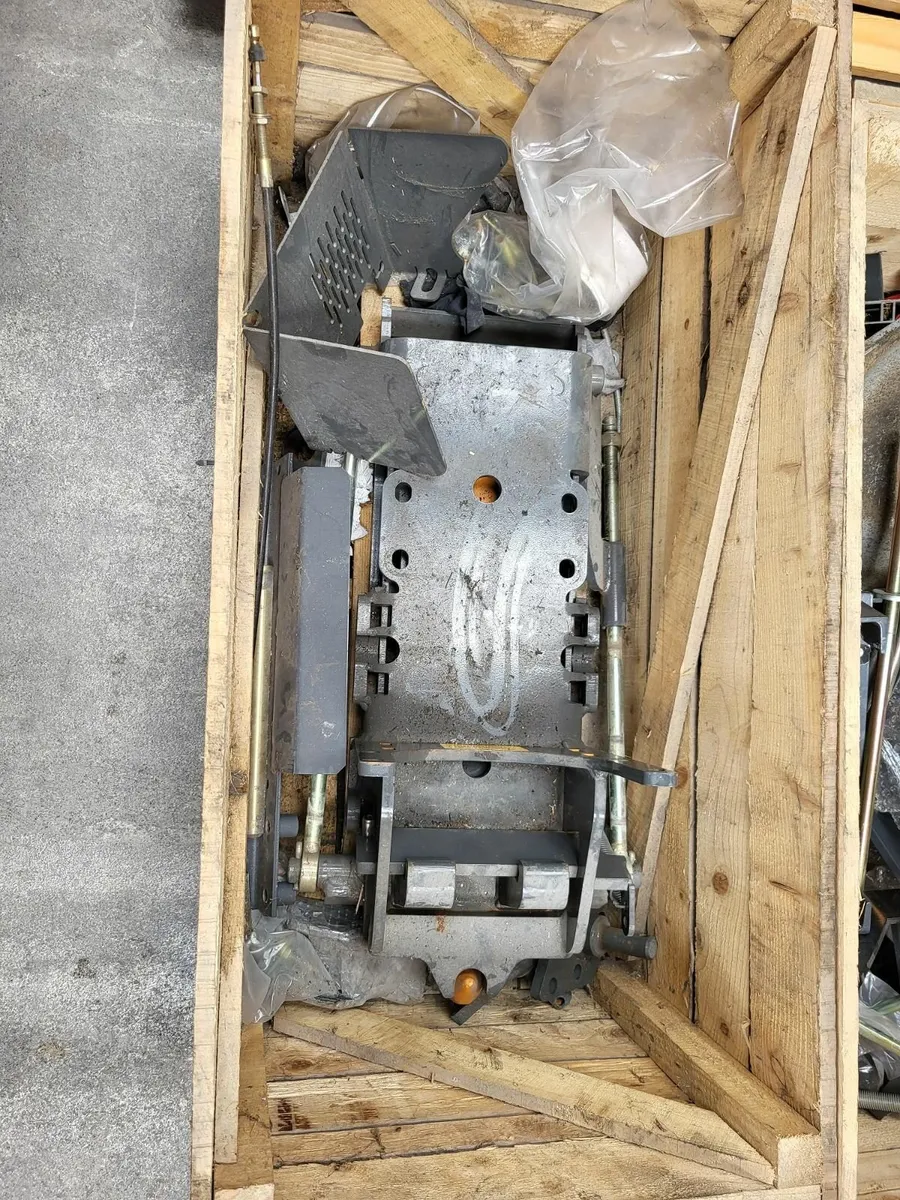Kubota Pick up hitch - Image 2