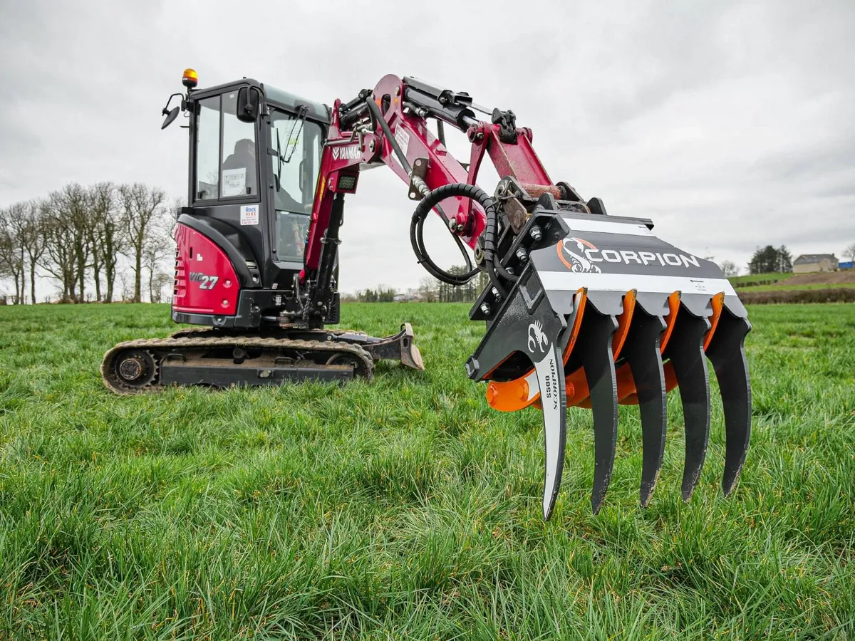 MDE Scorpion Excavator Grabs timber grab digger