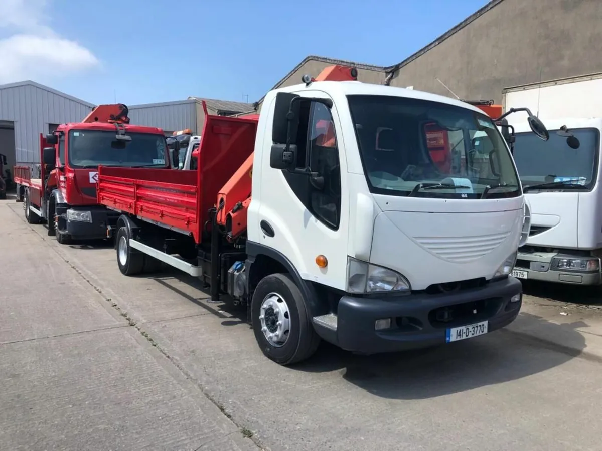 AVIA 12T TIPPER WITH 8.5T CRANE FOR HIRE