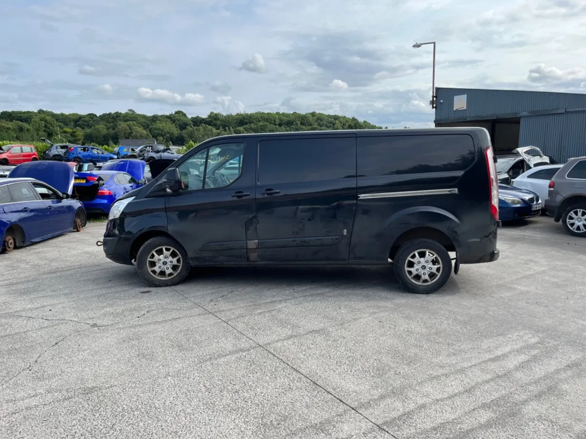 2014 ford custom 2.2 - Image 1