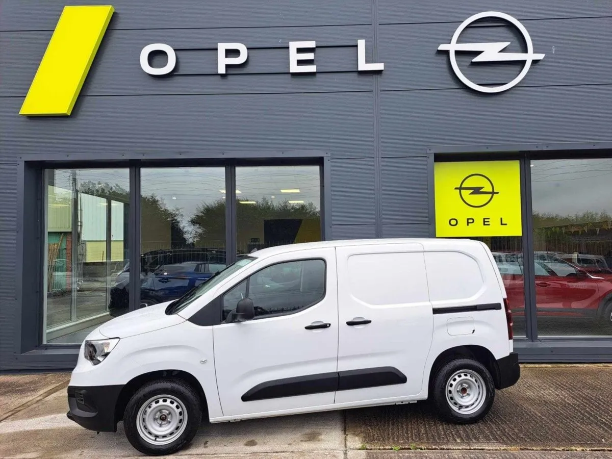 Opel Combo 5 Years Warranty Demo Deal