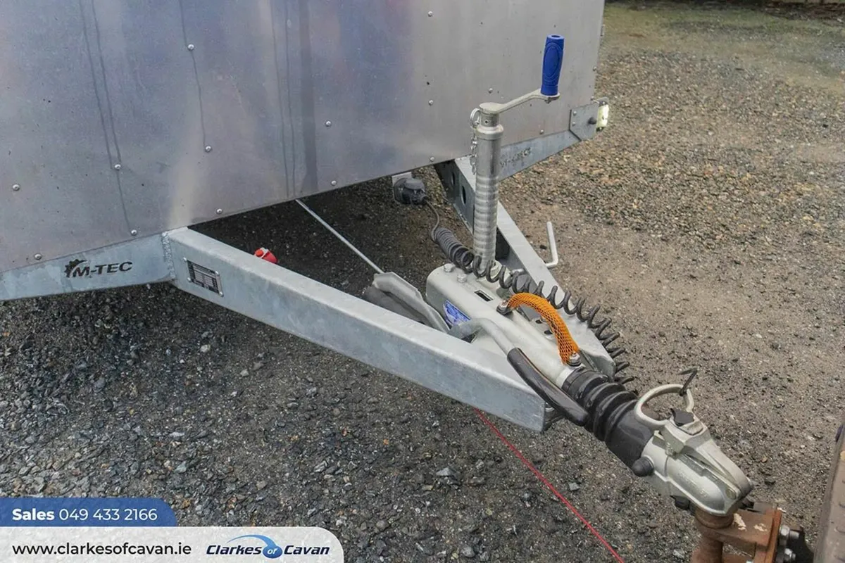 New M-Tec 12ft * 6ft Livestock Trailer - Image 2