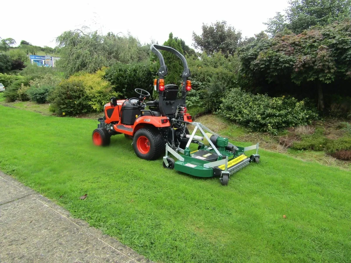 Major Finishing Mower - Image 2