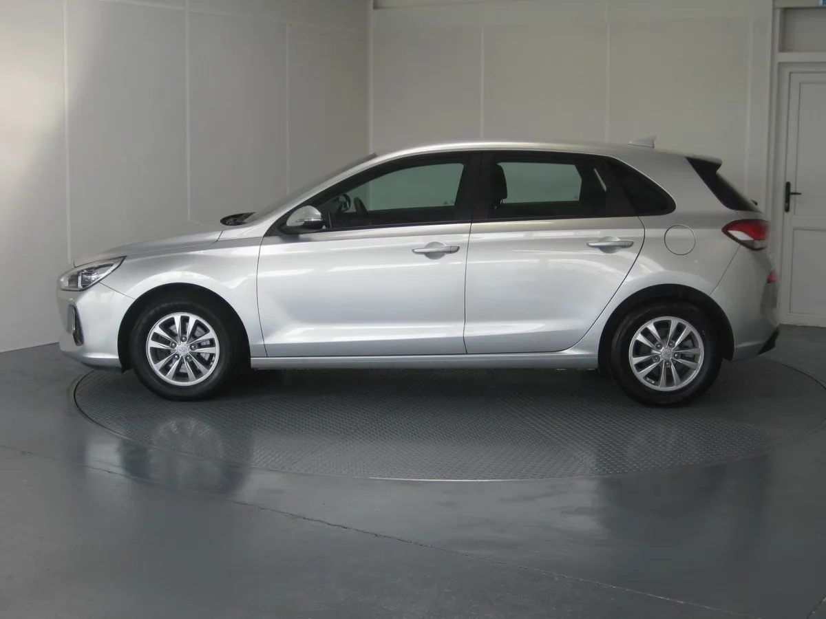 2018 Hyundai I30 1.0 Petrol GDI - Image 3