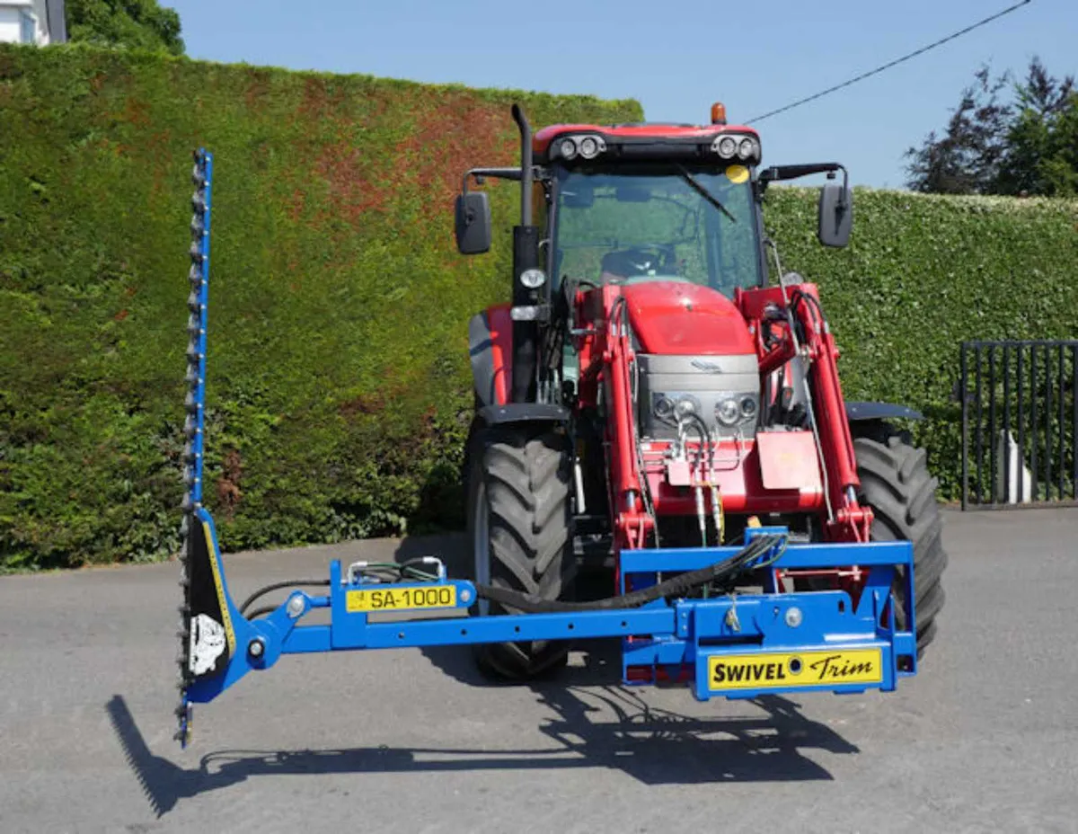 Slanetrac SA1000 hedgetrimmer - Image 1