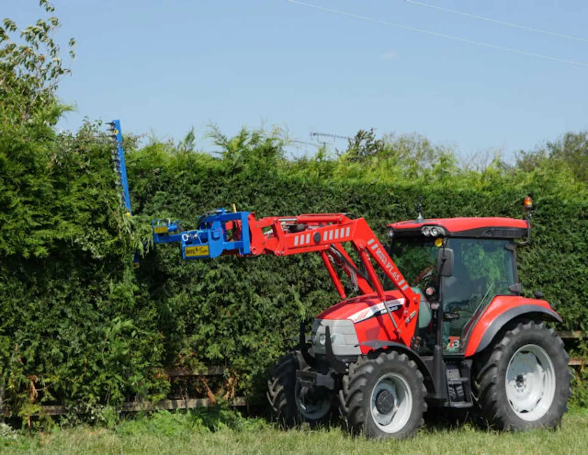 Slanetrac SA1000 hedgetrimmer - Image 2