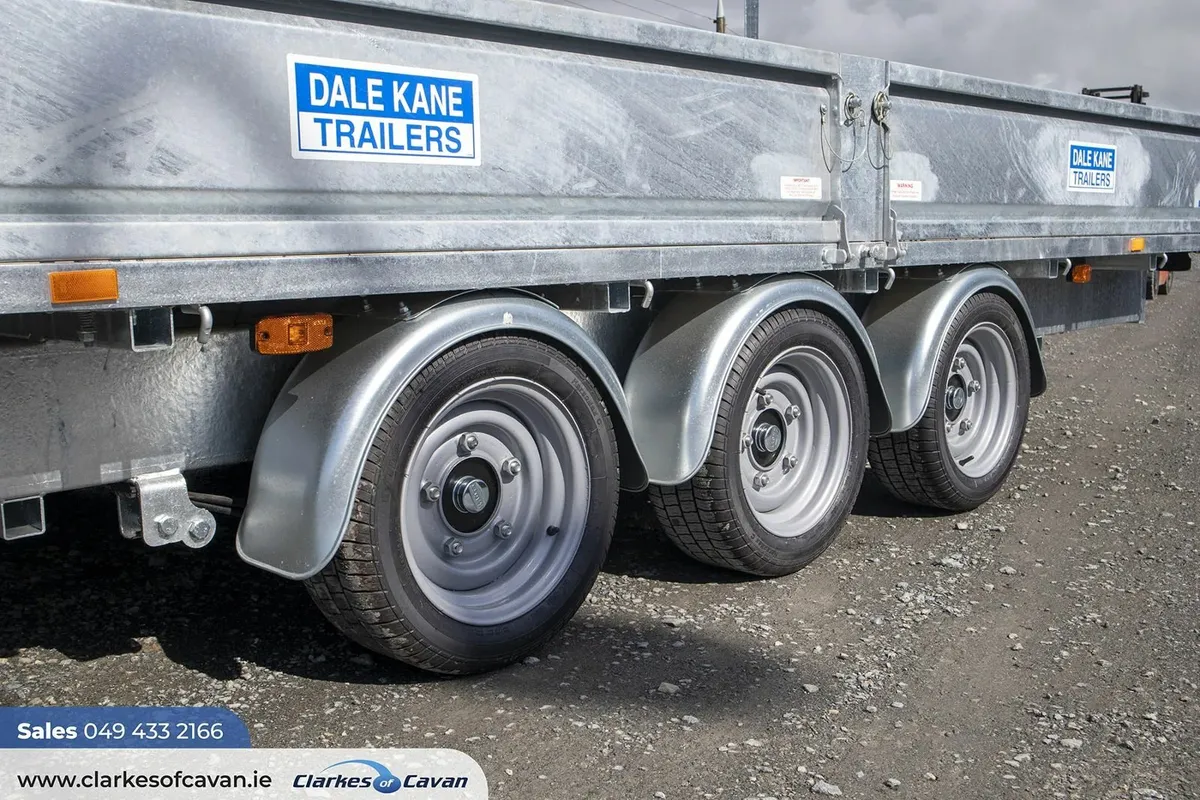 New Dale Kane 14ft x 6.6ft Tri Axle Trailer - Image 3