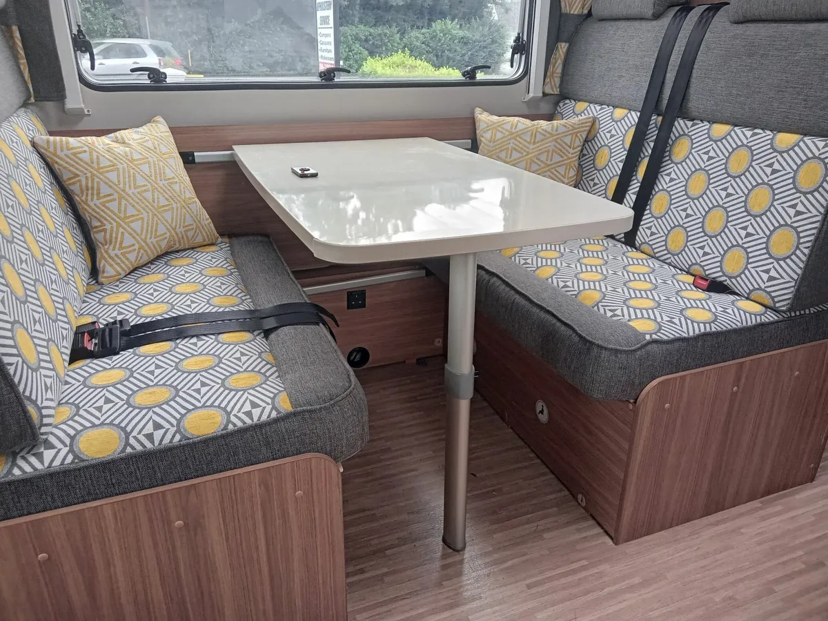 CAMPER UPHOLSTERY - Image 4