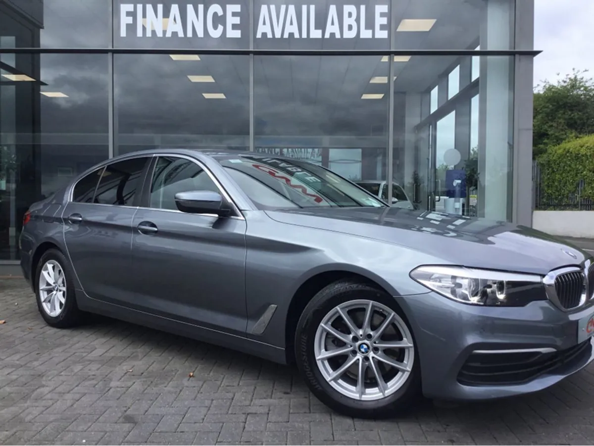BMW 5 Series  free Nationwide Delivery 520d SE 4D
