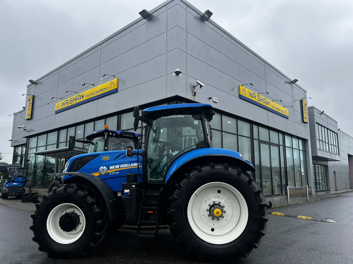 New Holland T7.245 Powercommand-835HRS - Image 2