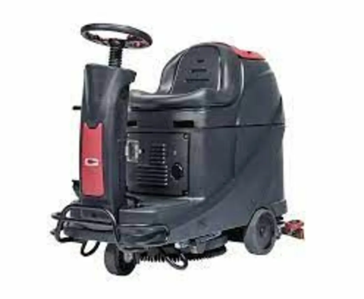 Viper AS530 rider scrubber dryer with warranty - Image 3