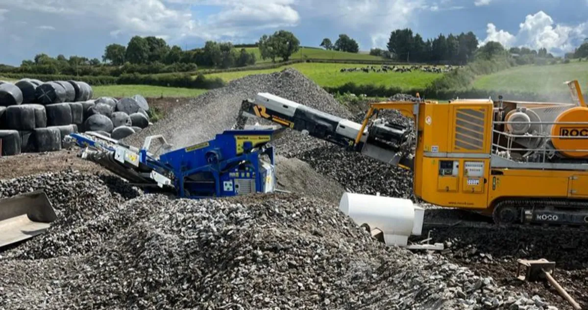 Mobile Crusher & Screener for Hire - Image 3