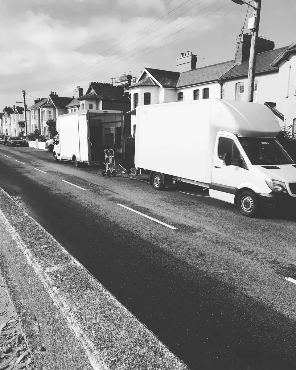 Man with a van cork - Image 1