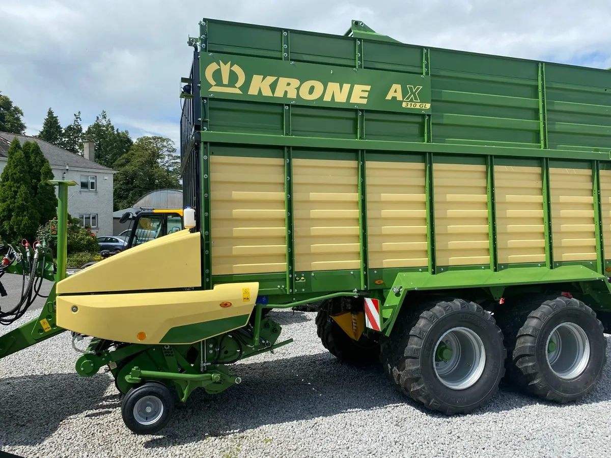 NEW Krone Silage Wagon AX310 - Image 3