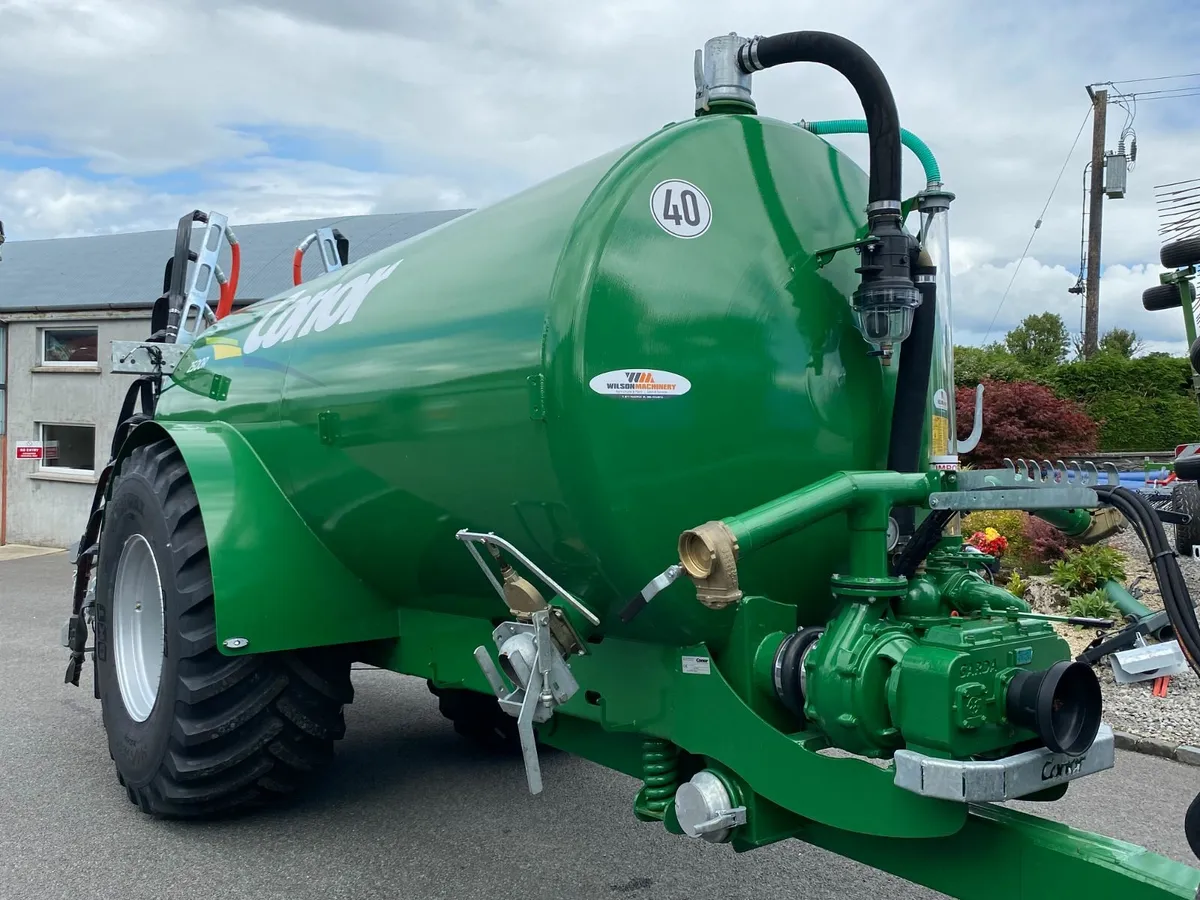 Conor 2500R Tanker With New Mastek 7.6m FlexiShoe - Image 3