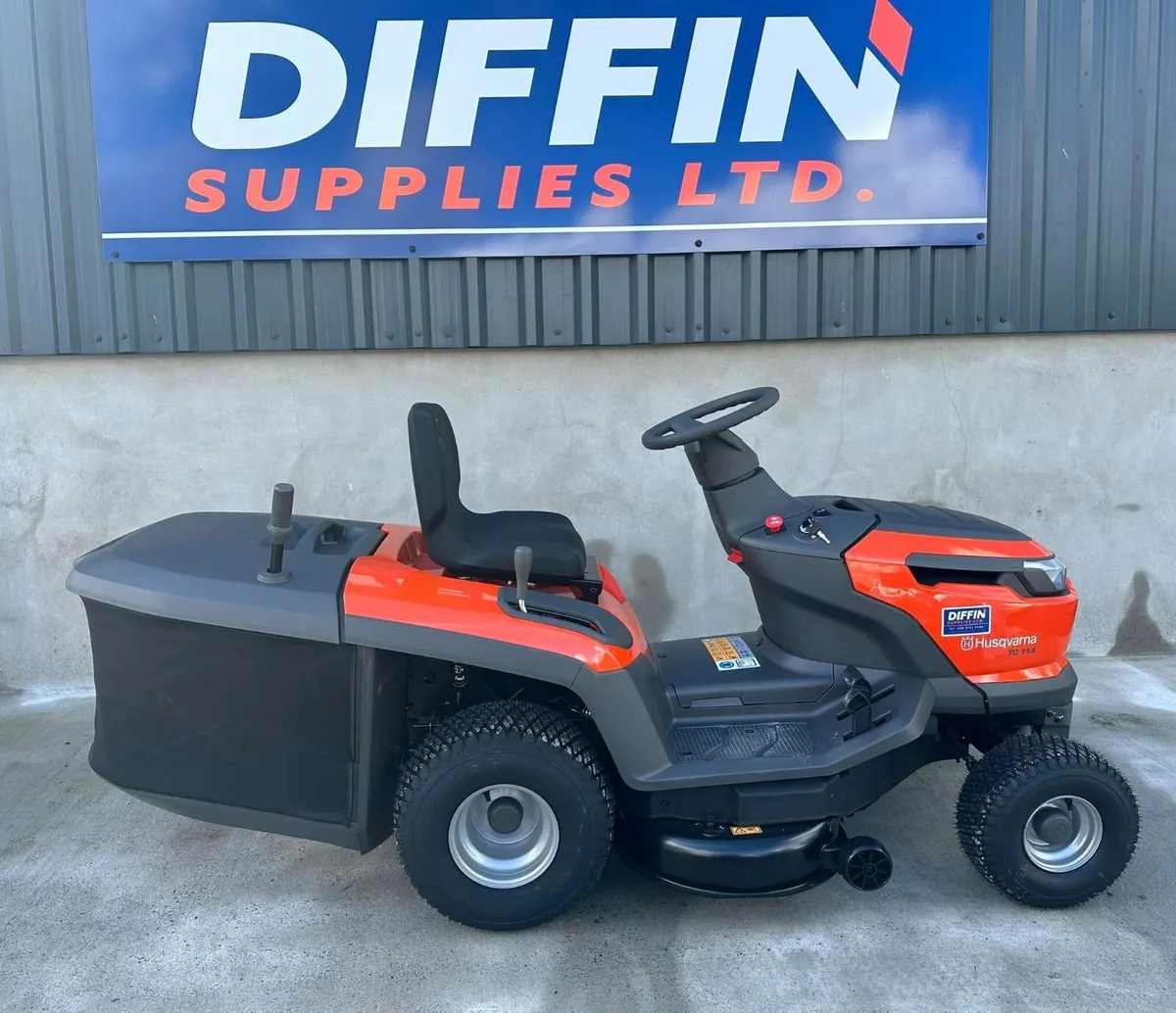 Husqvarna TC 114 Tractor Mower Ride on