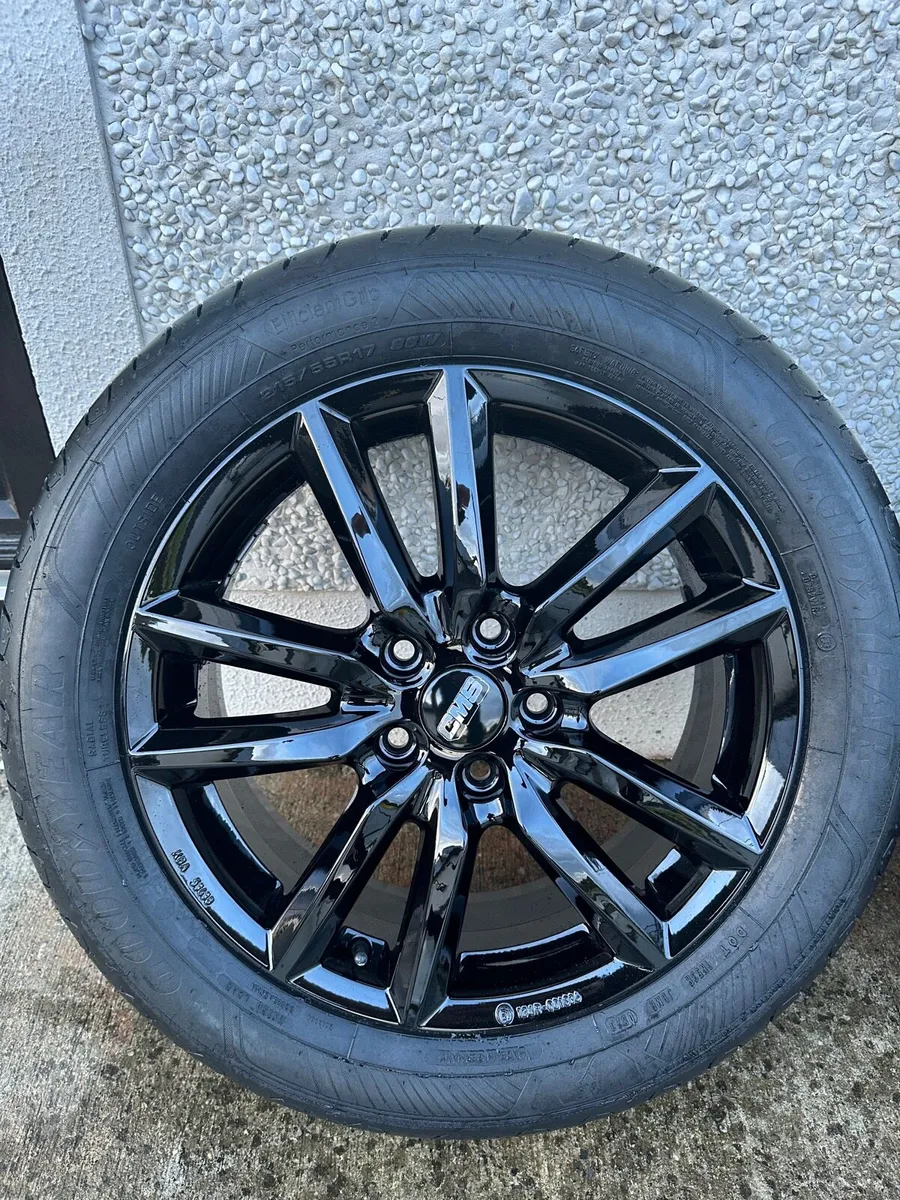 Vw Caddy 17 inch Alloy Wheels & Tyres New.. - Image 2