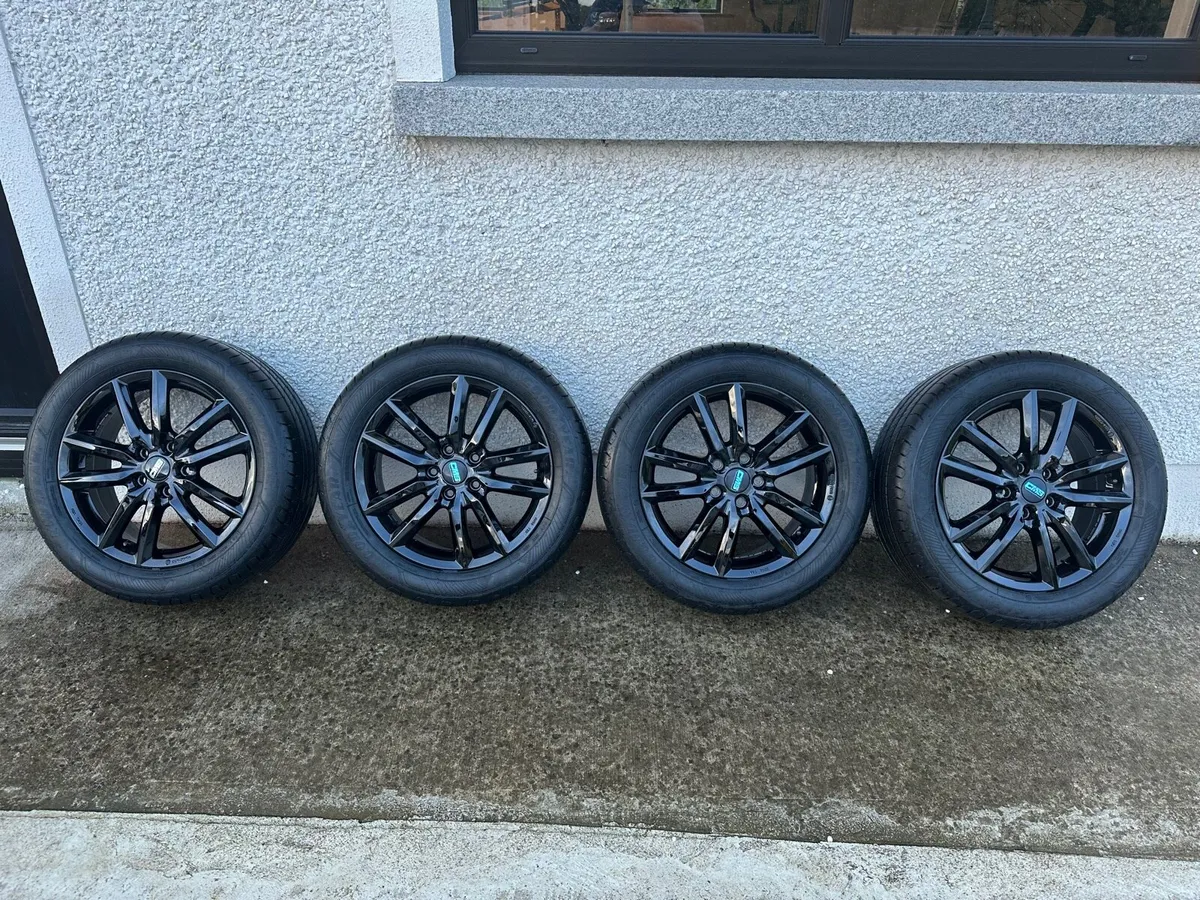 Vw Caddy 17 inch Alloy Wheels & Tyres New.. - Image 3