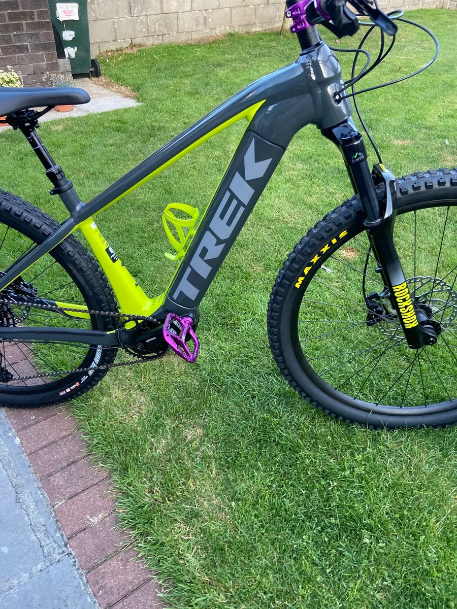 Trek Power fly 5 MTB - Image 2