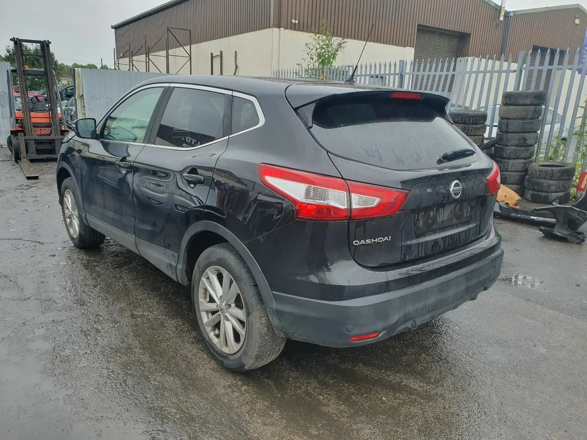 2014 NISSAN QASHQAI 1.2L Petrol FOR BREAKING - Image 4