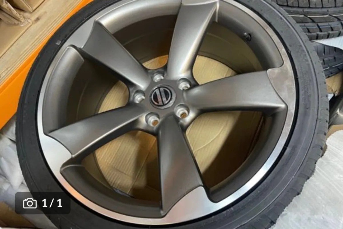 19” ttrs concave rims and tyres