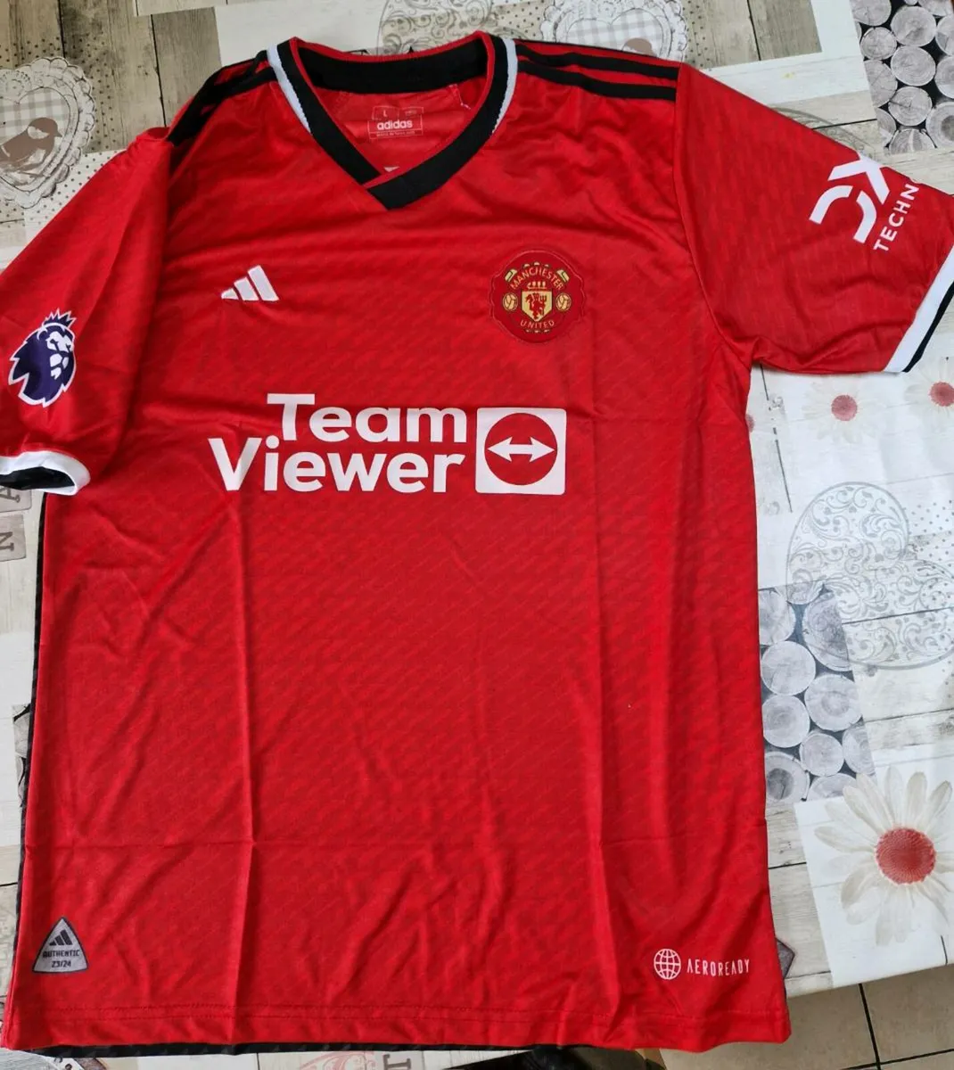 Manchester united jersey for hot sale sale