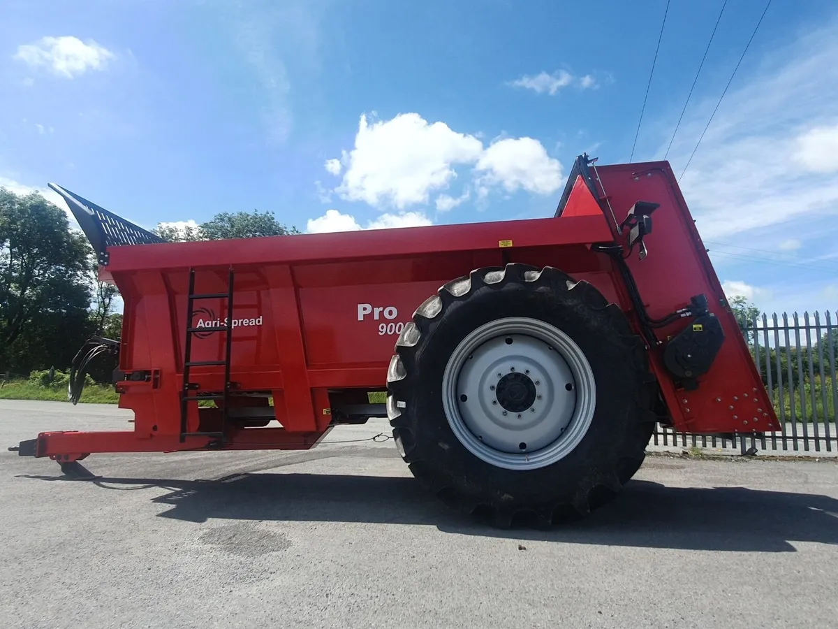 NEW AGRI SPREAD DUNG SPREADERS - Image 4