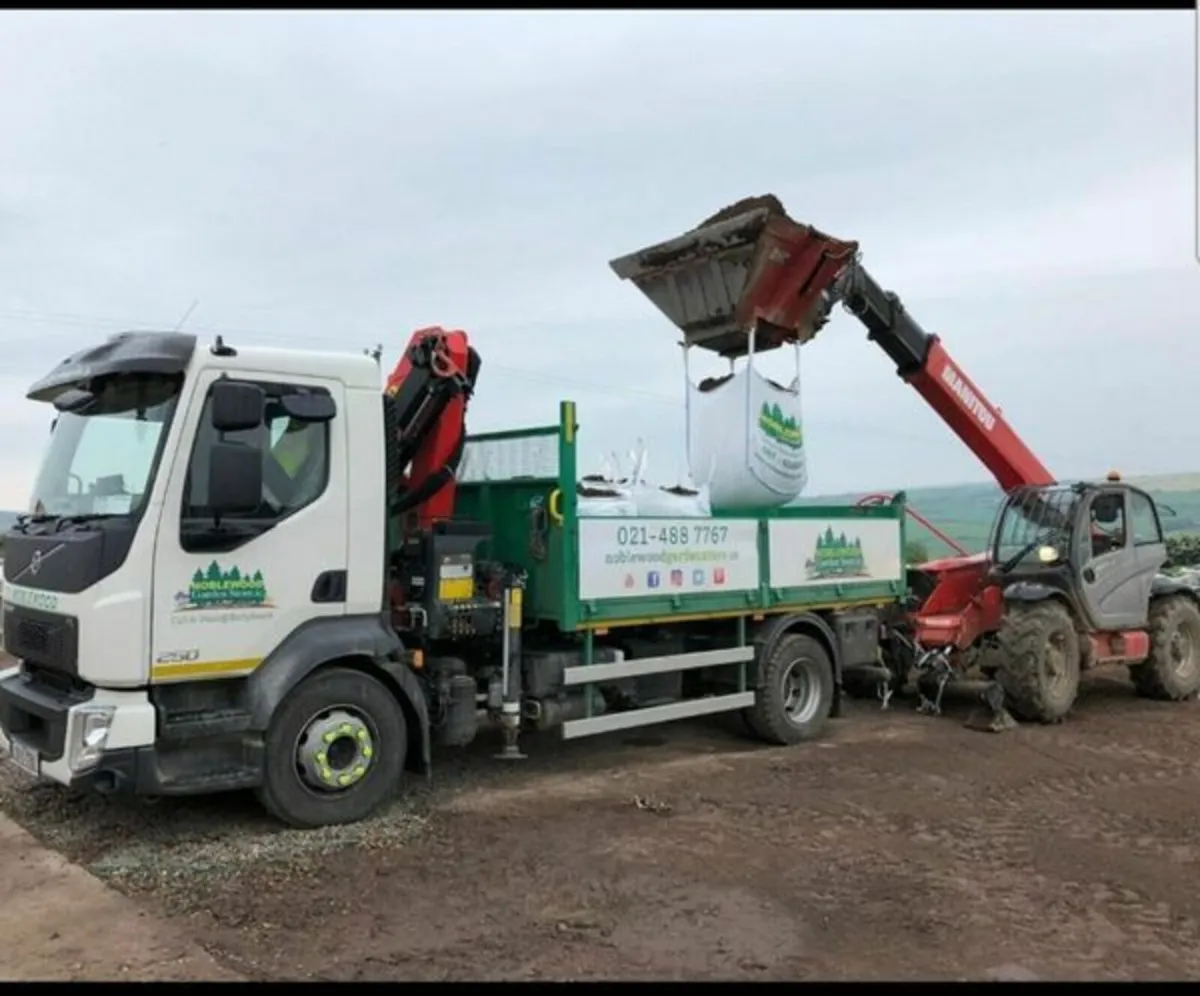 Top Quality Screened Topsoil for sale