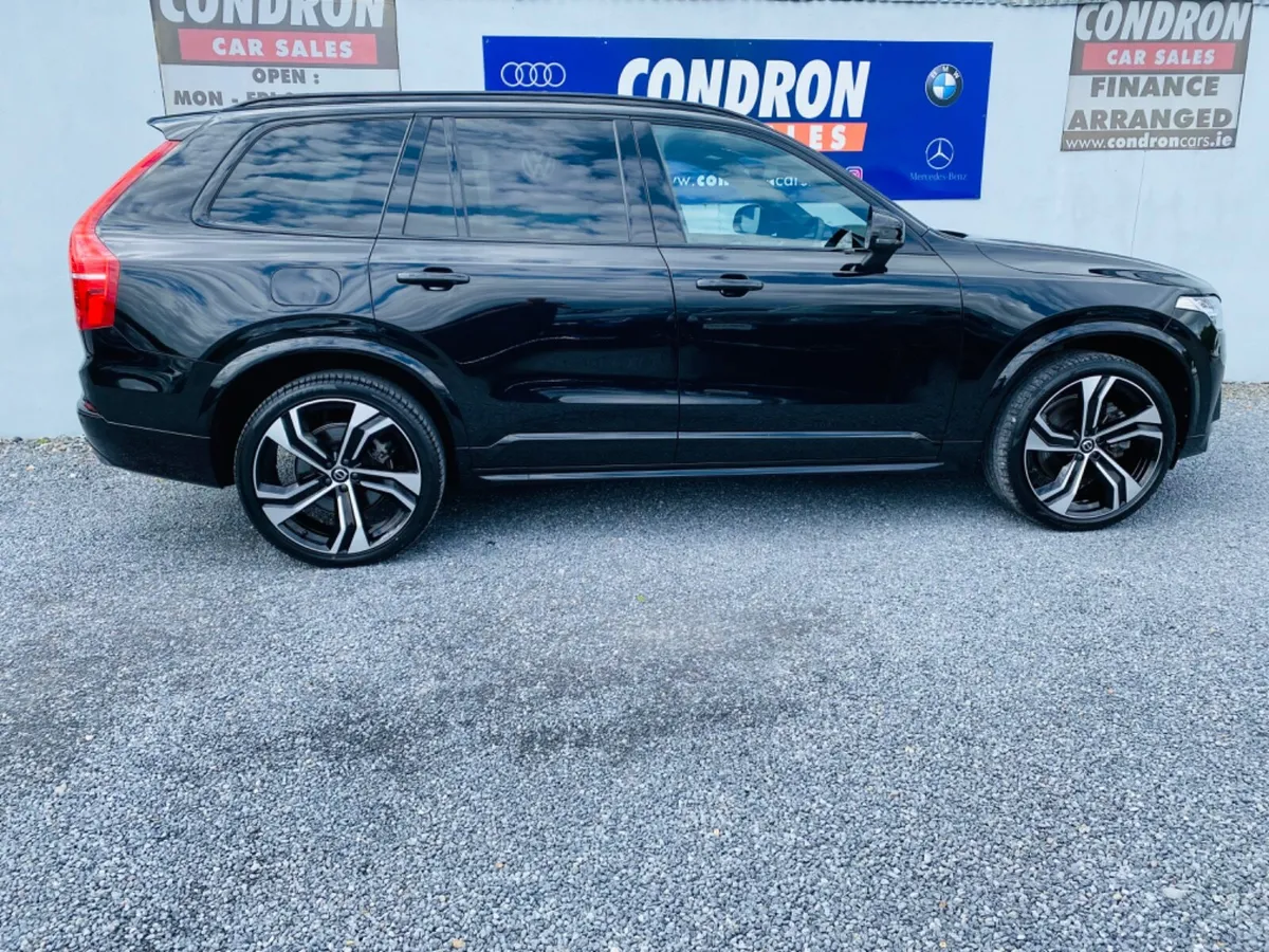 2021 (212) VOLVO  XC90 T8 R-DESIGN T8 DESIGN PRO - Image 4