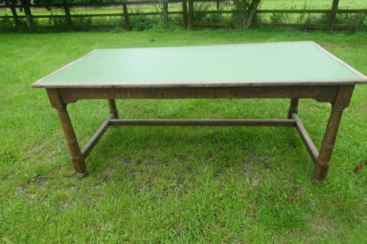 Oak Desk 1926 - Image 1