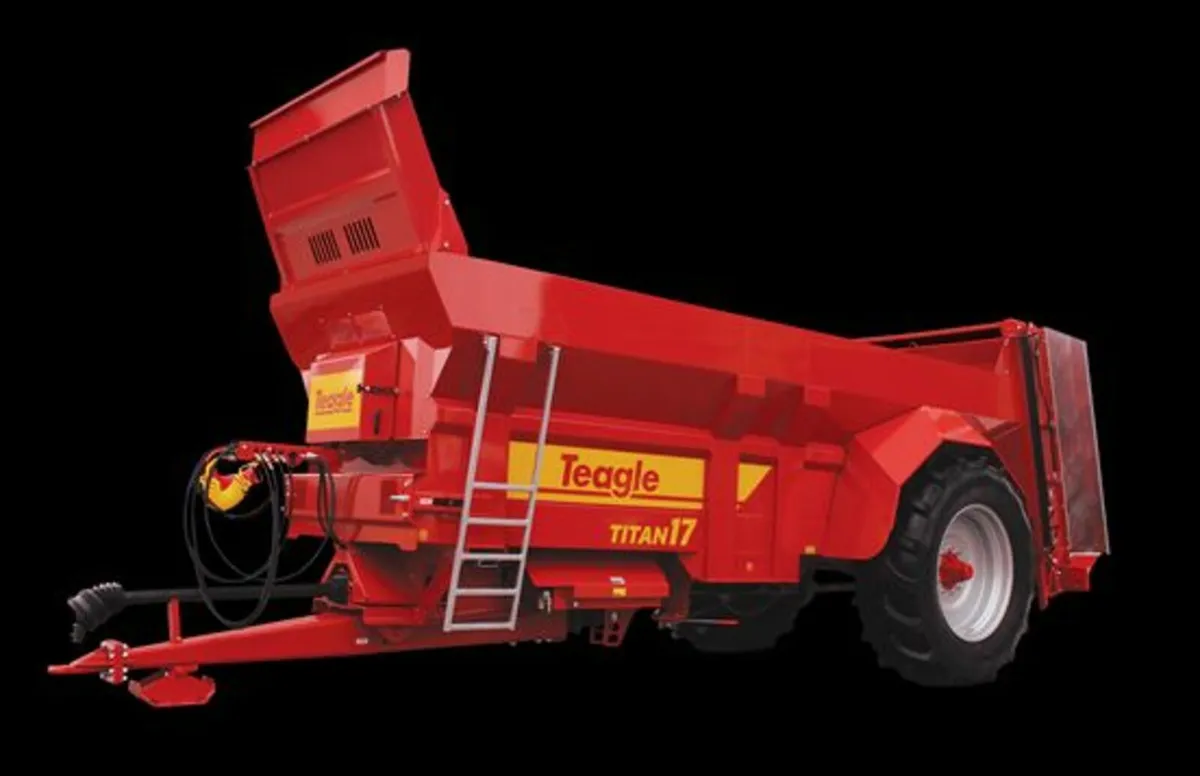 Teagle Titan Range Rear discharge muck Spreaders - Image 3