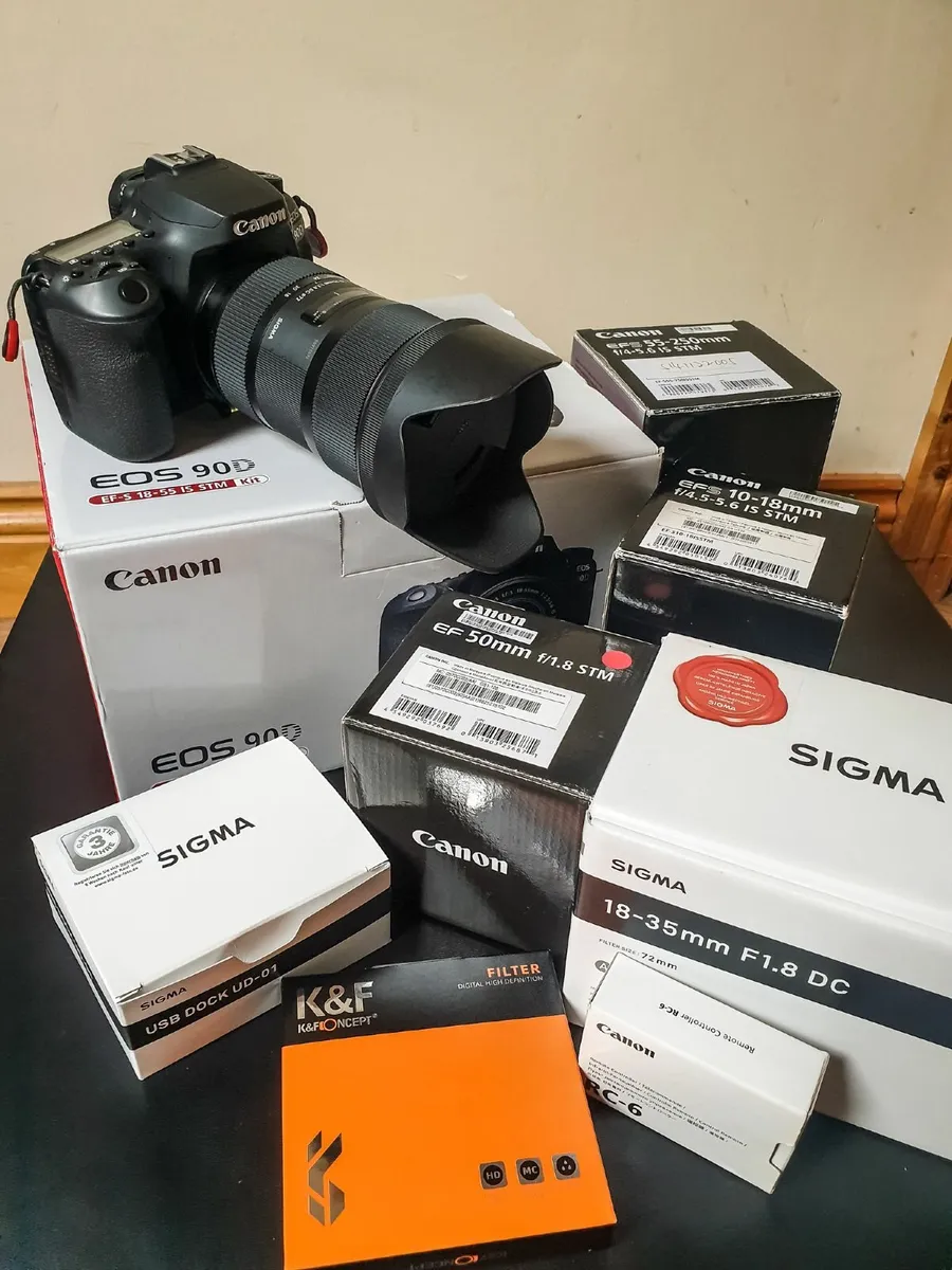 Canon EOS 90 Sigma Art 18-35mm F1.8 and more