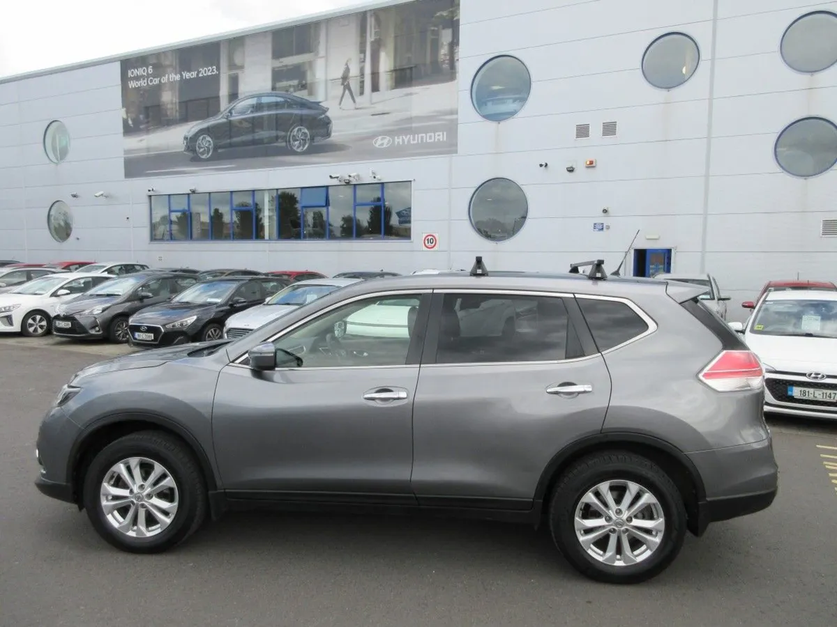 Nissan X-Trail 1.6d XE (5seater) - Image 2
