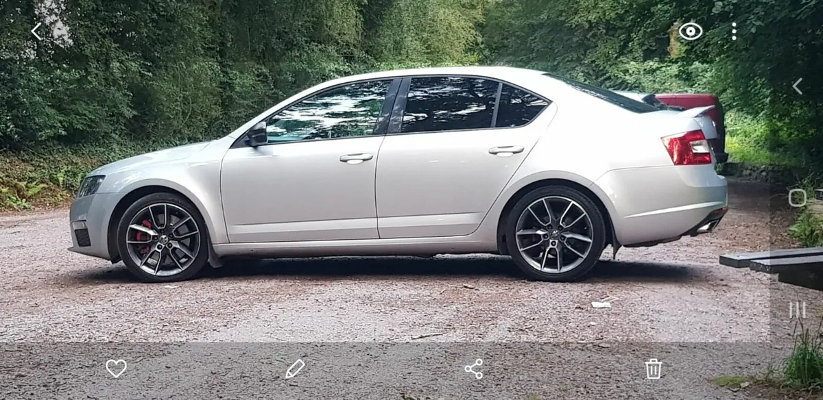 Skoda Octavia VRS 11000 - Image 1