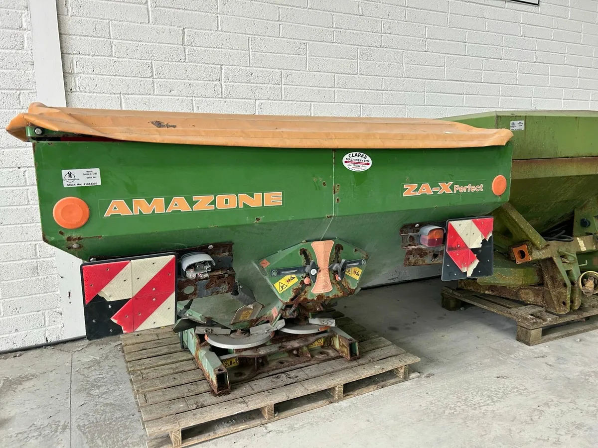 Fertiliser Spreaders Clearance Sale for sale in Co. for €