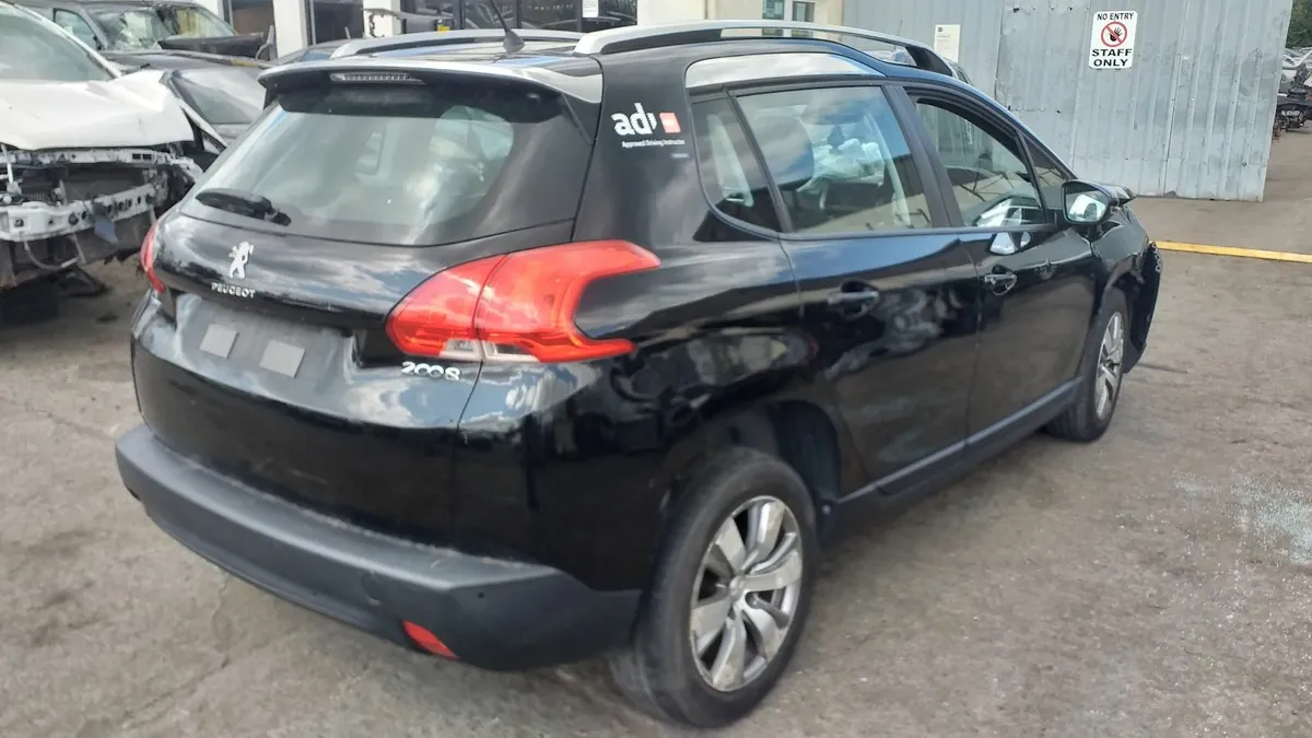16 PEUGEOT 2008 1.2 P FOR BREAKING - Image 3